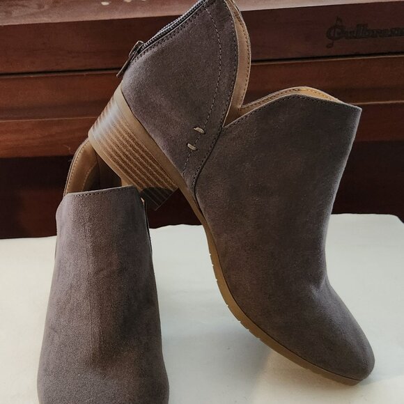 Kenneth Cole Reaction booties sz 7.5 M Shifa Skip gray EUC - Picture 3 of 8